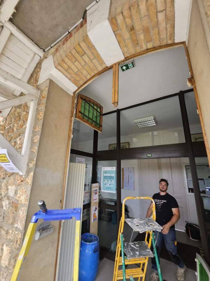 Installation de porte extérieure Voisins-le-Bretonneux